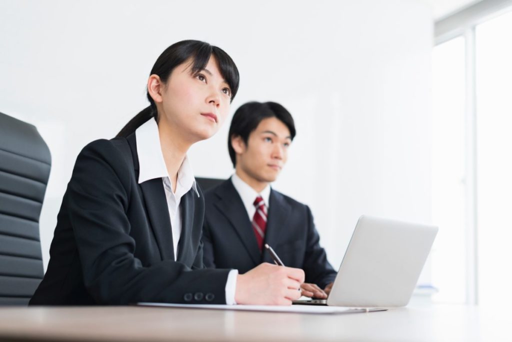 議事録の基本項目とは？