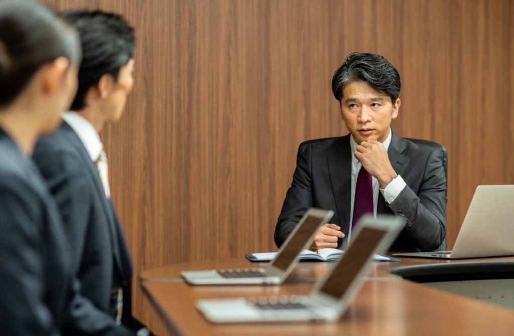 吸収分割で行われる手続きの流れ