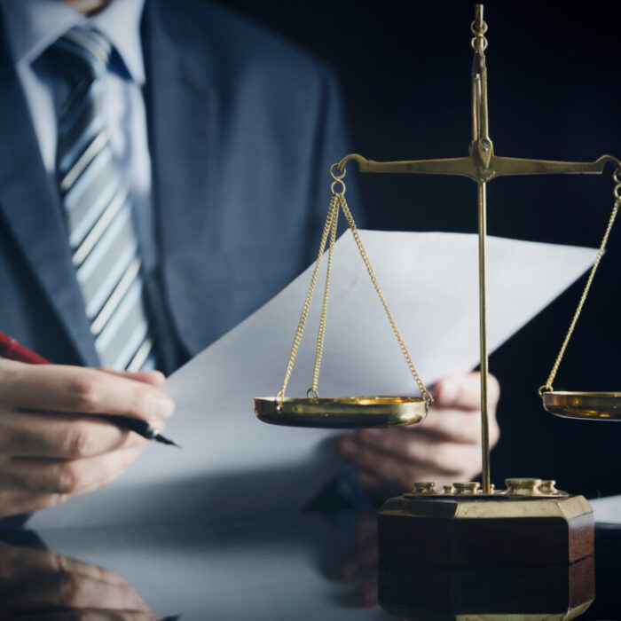 法定相続人とは誰のこと？対象者の範囲・順位を解説