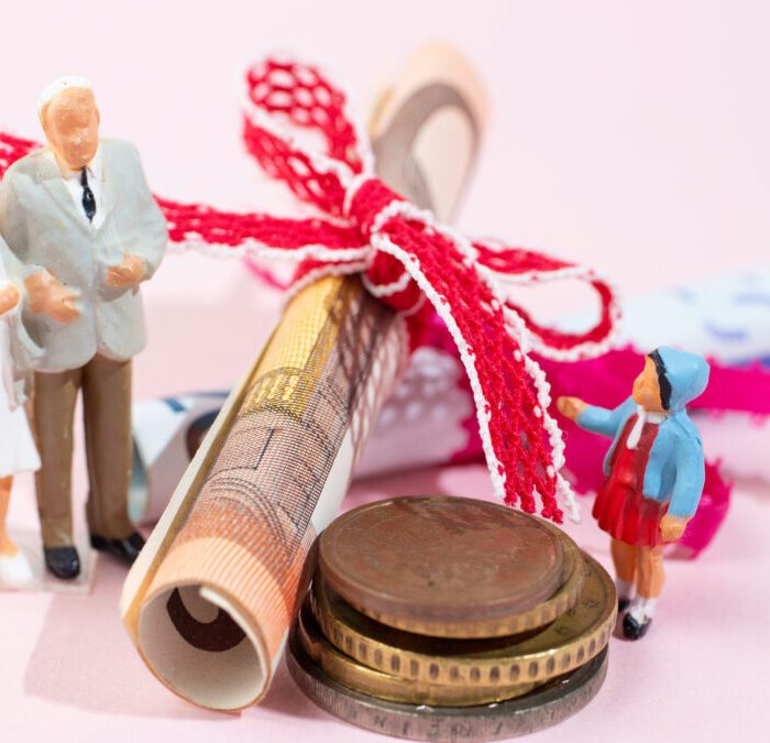 教育資金贈与とはどんな制度？基礎知識から期限や上限金額など徹底解説！