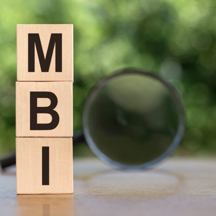 MBIとは？MBOとの違い、3つのスキーム、メリットについて解説